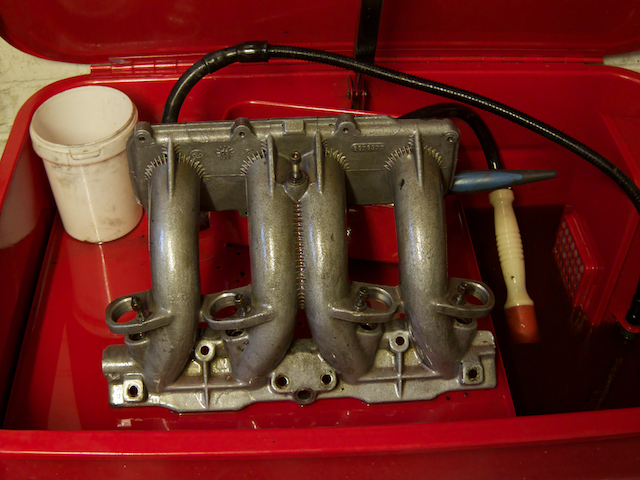 Cleaning up the manifold