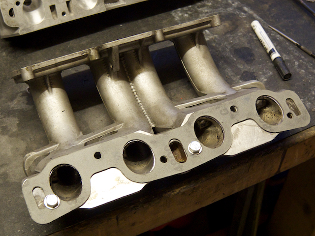 Matching the manifold ports