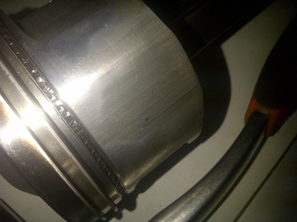 GC piston 1 .jpg